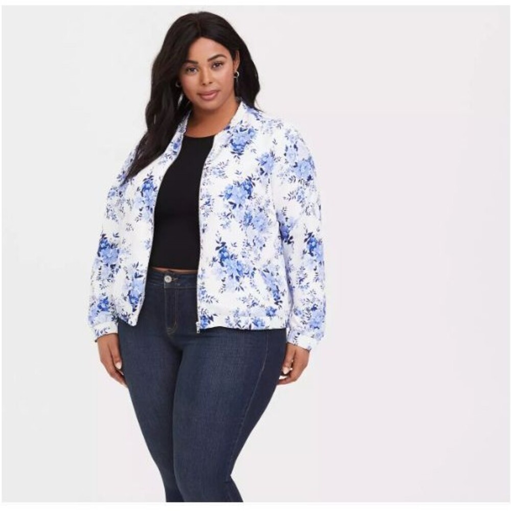 TORRID Bomber Jacket Nylon Plus Size 2 2X White & Blue Floral Full Zip Womens